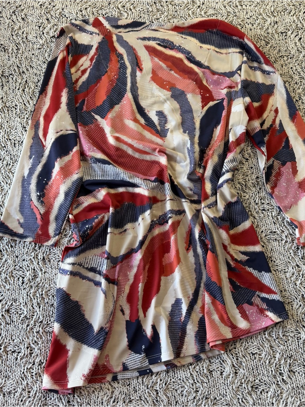 JM Collection Multicolor Abstract Tunic - Red, Navy, Cream, Pink size M